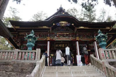 神社とお寺の参拝方法の違いについて