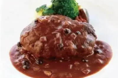 何といっても外せない『食欲の秋』。ご当地グルメをご賞味あれ♪