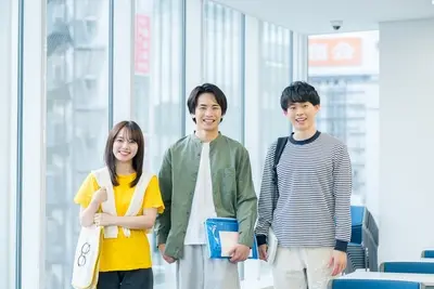 春休みに日帰りバスツアーが学生に向いている理由