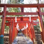 新屋山神社