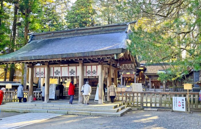 諏訪大社-上社本宮