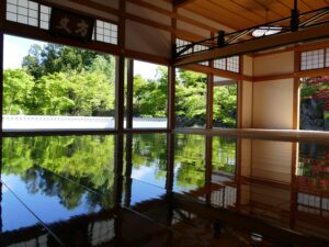 宝徳寺床もみじ