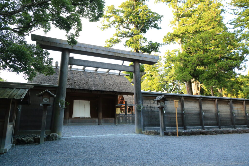 伊勢神宮