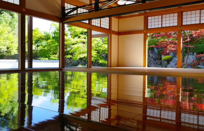 宝徳寺床もみじ
