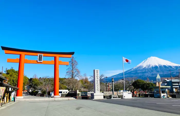 金運アップ！新屋山神社と冨士御室浅間神社