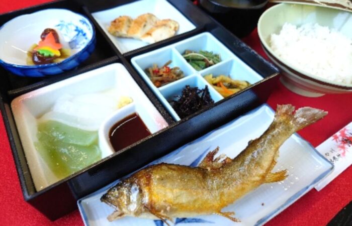 滝本屋本店