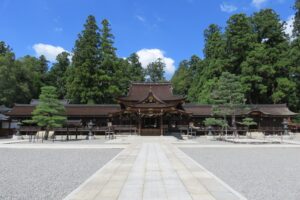 多賀大社